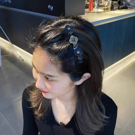 ✨ Last Day 49% OFF 🌸Sparkling Crystal Stone Braided Hair Clips✨